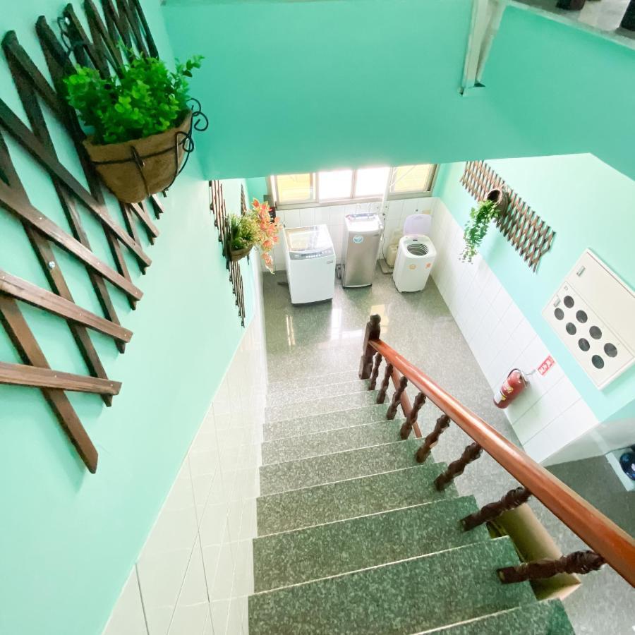 Apartamento Tainan Da Ren Ju Exterior foto