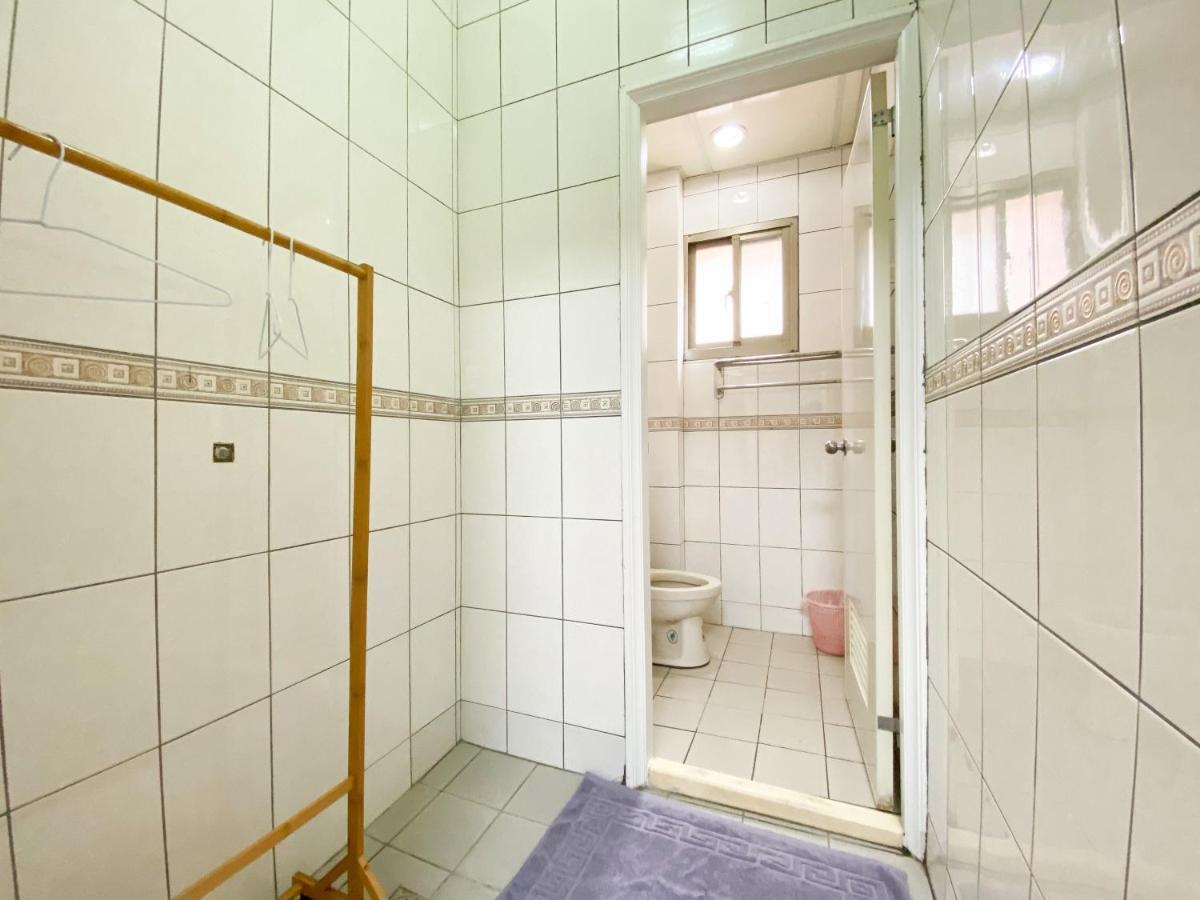 Apartamento Tainan Da Ren Ju Exterior foto